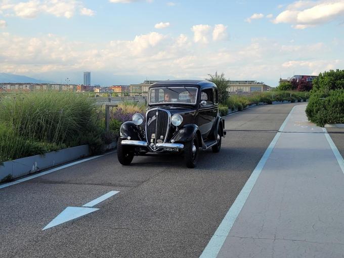 De voormalige testbaan van Fiat is nu een kunstproject in openlucht. (foto Kris Clerckx)