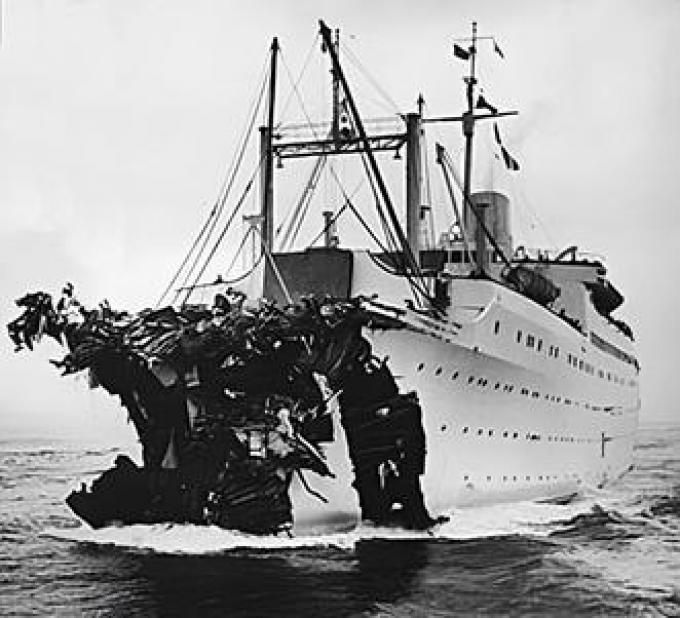 Na de aanvaring met de Andrea Doria.