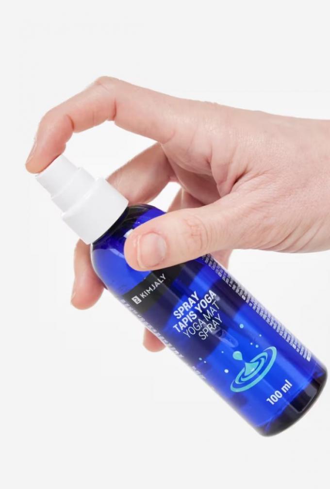 Spray met etherische oliën reinigt je yogamat en neutraliseert geurtjes.
