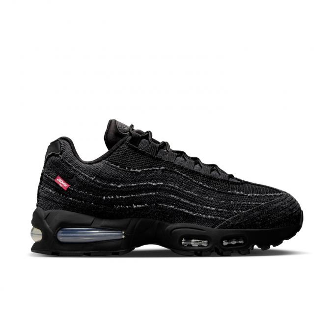 Levi’s x Nike Air Max 95 Black