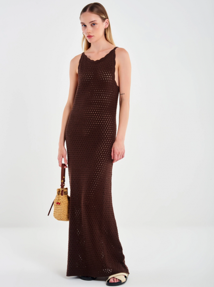Robe marron en tricot