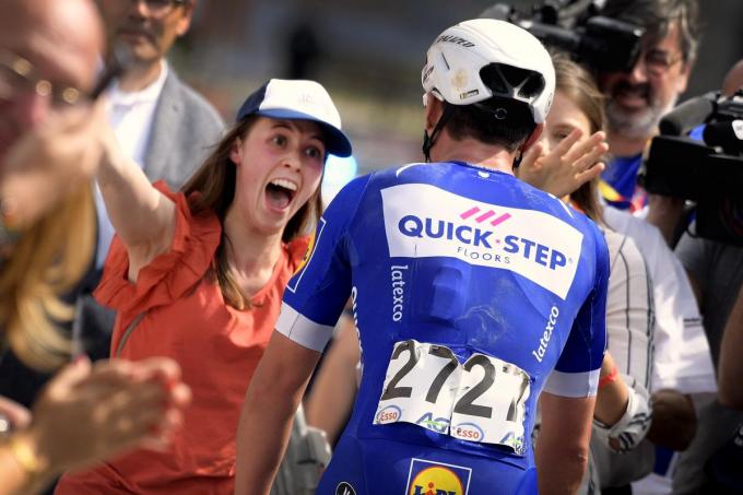 Ook Lampaerts zus Saghine was destijds getuige van de titel.