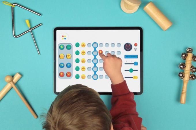 “Pok Pok heeft ook bijvoorbeeld geen voorgeschreven regels waarbij kinderen een bepaalde speel-manier moeten volgen.”