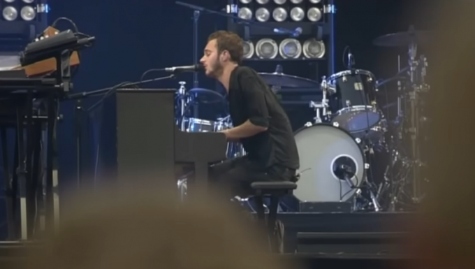 Voor de videoclip gebruikte de Britse band de live-opname van Werchter.