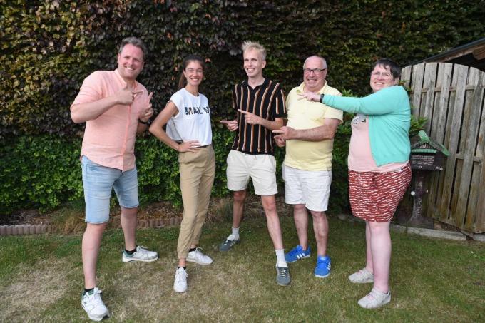 Jens Declerck, Justine Decoene, Pieterjan Beheydt, Jan Beheydt (technieker) en Annelies Beheydt (medewerkster).