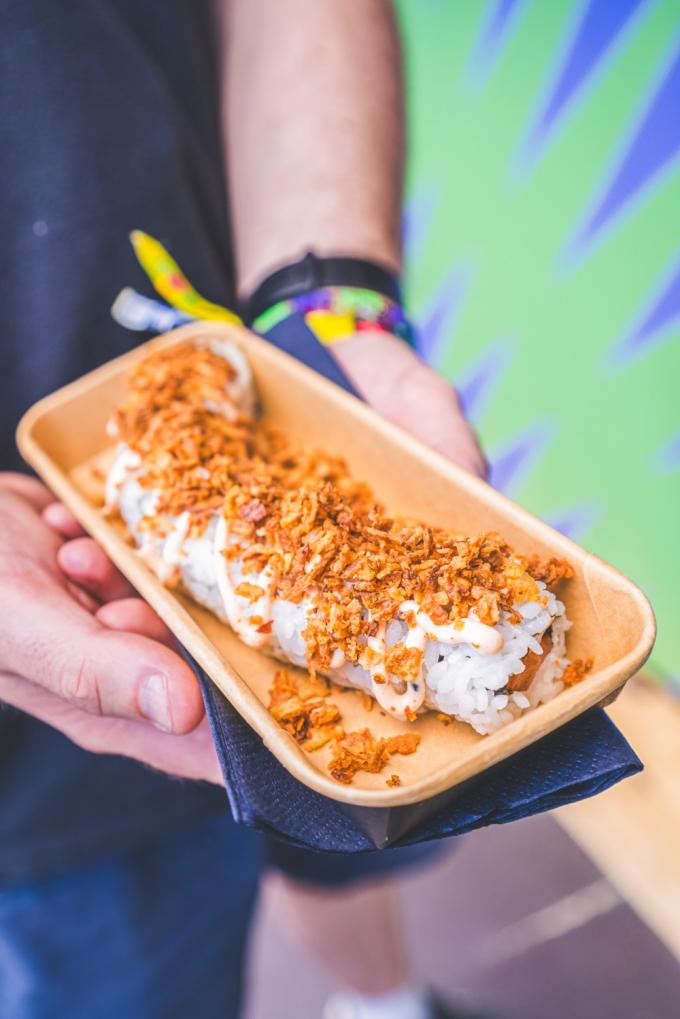 Crunchy salmon roll van Nobi Sushi