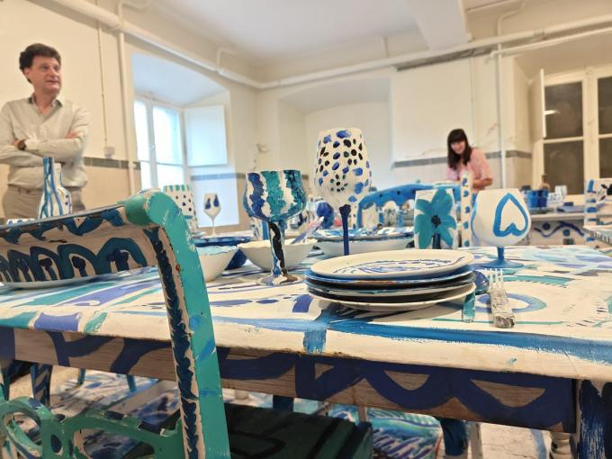 Kasteel De Lovie en het omliggende park worden van 5 juli tot 21 september het decor voor ‘Crip Stories. Kunst nabij en over de grens’.
