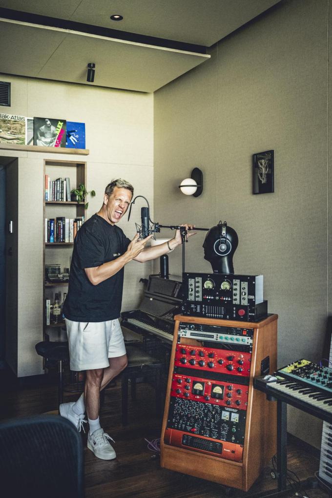“Ik heb dan wel musical gevolgd, maar zang was nooit mijn sterkste vak. Toch doe ik dat het liefst.”
