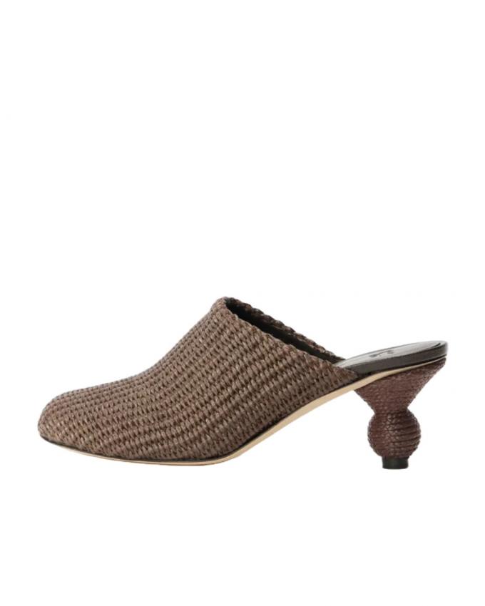 Raffia muiltjes met raffia hak