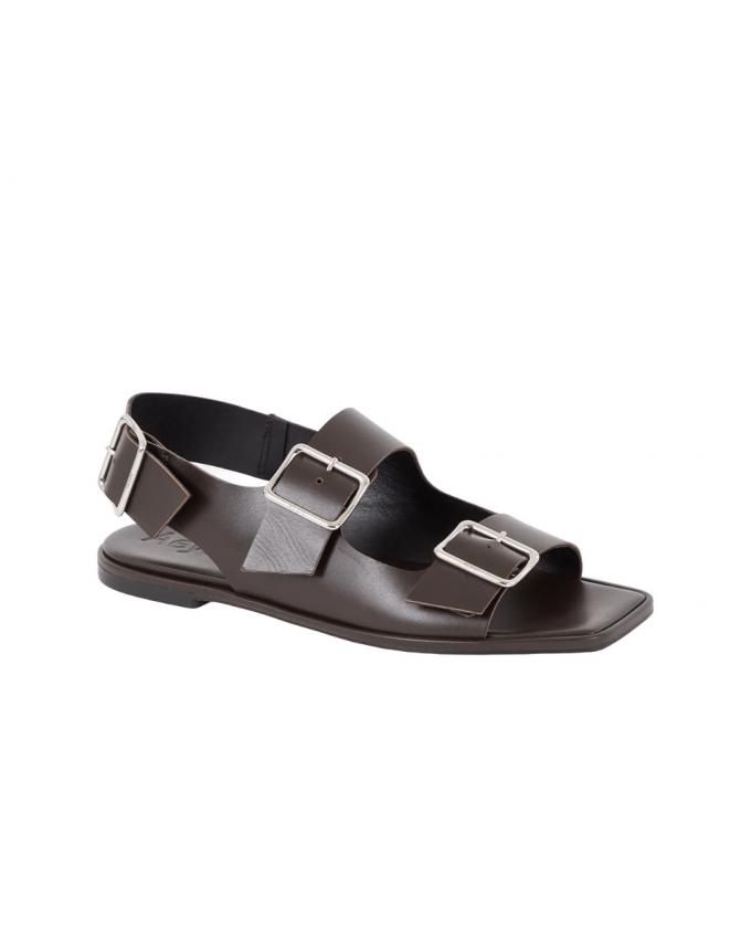 Leren sandalen met gespen