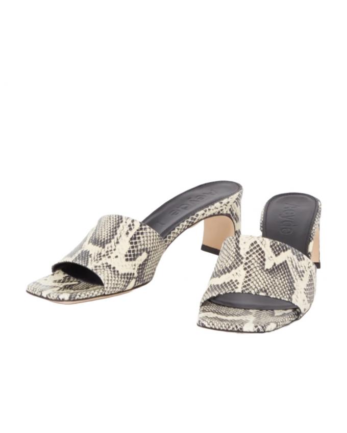 Muiltjes met slangenpatroon