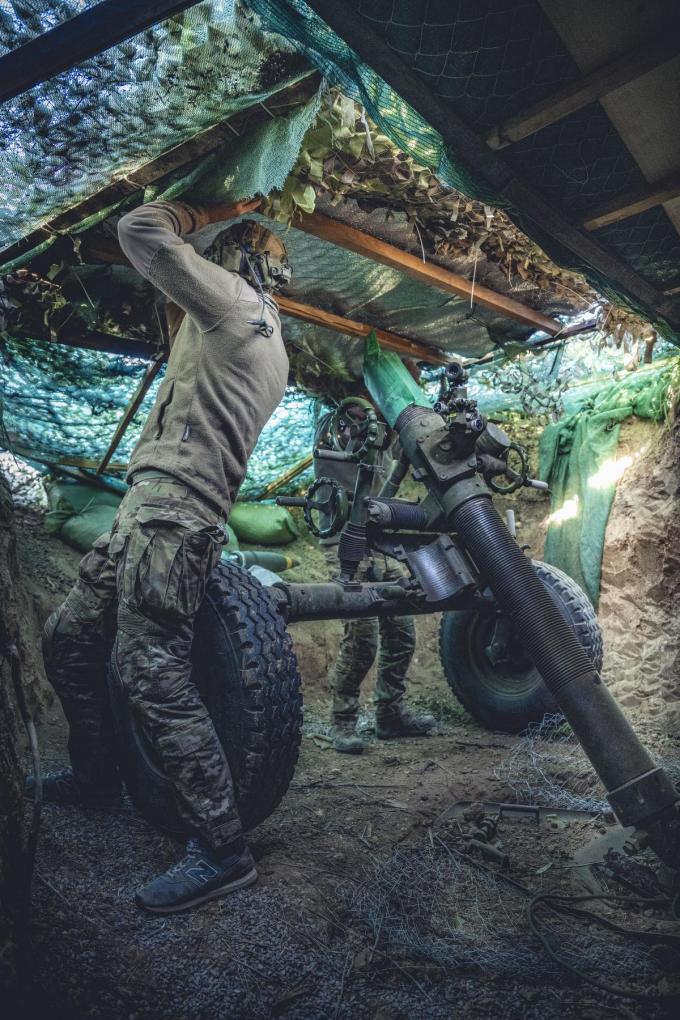 Verborgen blijven, is essentieel voor de mortierbrigade.