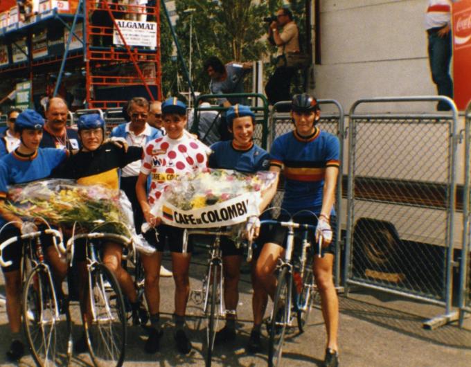 De Belgische ploeg na de ritzege van Josiane Vanhuysse in Nancy.