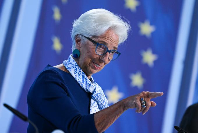Après huit baisses successives, la BCE marque une pause et se prépare à de légers ajustements