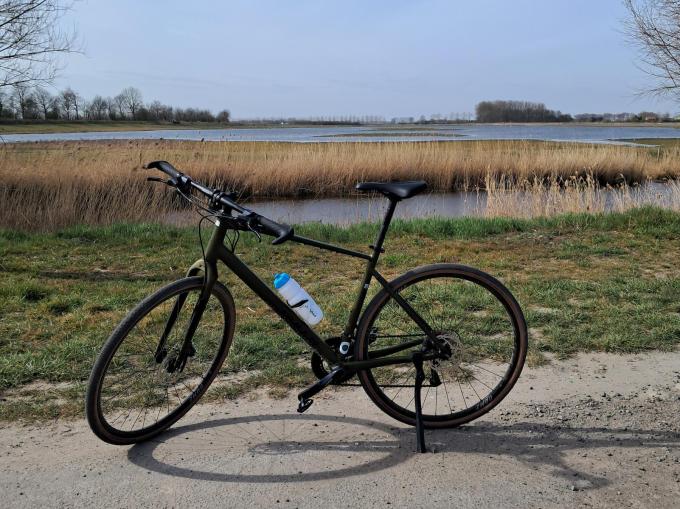 Bike Store Breskens heeft voor elke wielrenner het gepaste materiaal in huis. (foto MF)
