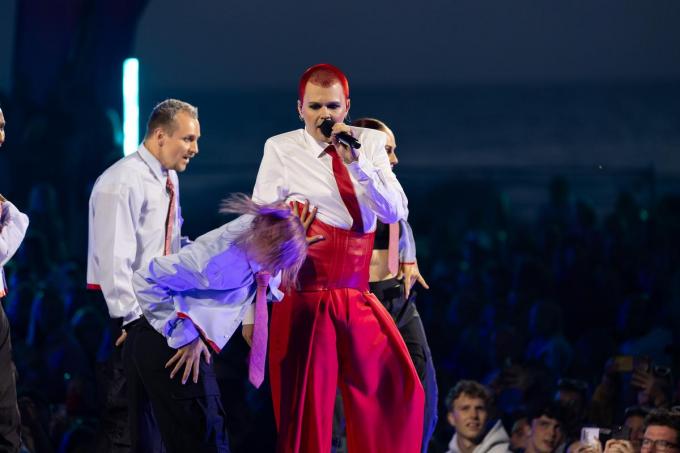Red Sebastian.