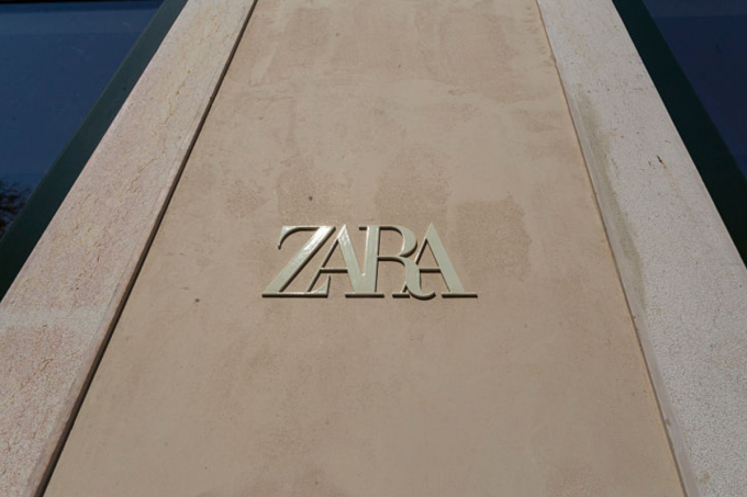 Zara est accusé d'avoir utilisé des mannequins 