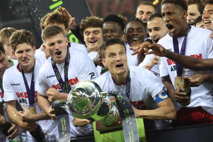 Anton Tanghe (helemaal links op de foto) mocht vorig seizoen de titel in de Challenger Pro League aan zijn palmares toevoegen.