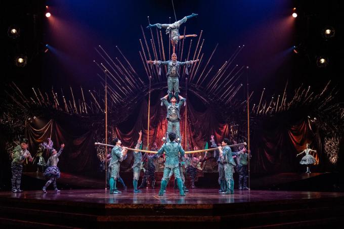 Ervaar de magie van Cirque du Soleils iconische Alegría in Knokke-Heist. (foto Anne-Marie Forker)
