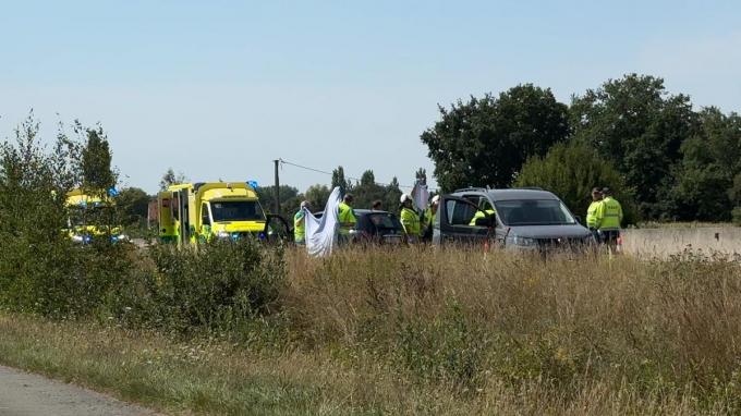 Dinsdagmiddag even na 12 uur gebeurde op de E403 net voorbij de oprit van Ruddervoorde een ongeval.