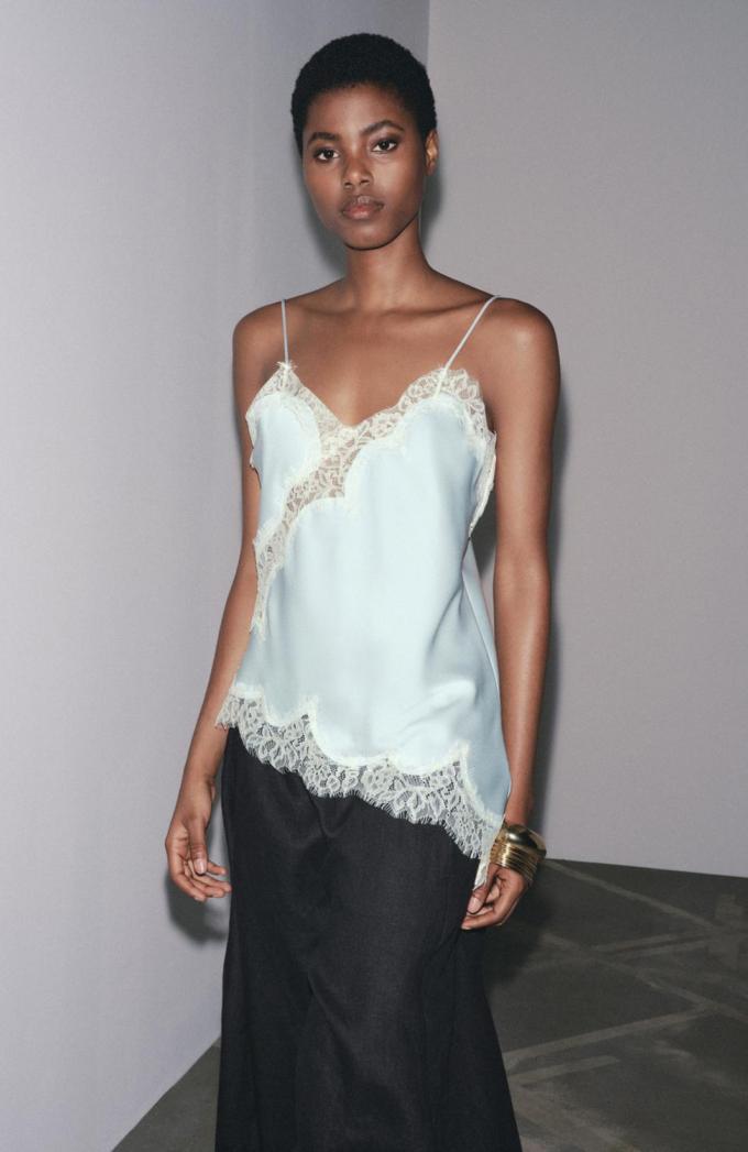 Asymmetrische top met kant