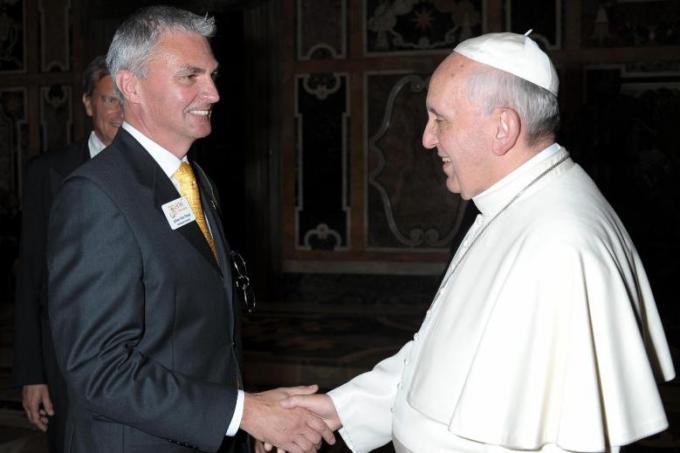 Toen Paus Franciscus overleed, was Johan net in Tielt. (gf)
