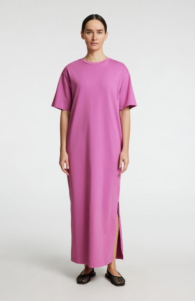 Roze T-shirtjurk  