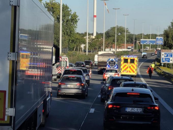 De ongevallen zorgen voor een drukke ochtendspits.