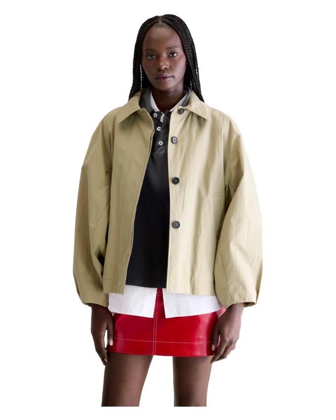 Jas met ballonmouwen 