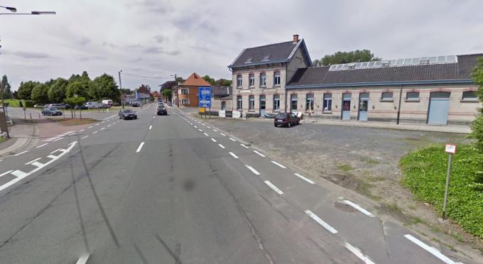 Lins Van Vaerenbergh werd op de Vijfseweg in Waregem aangereden.