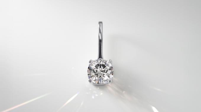 Zeeman lance un pendentif en diamant à moins de 30 euros - SDP