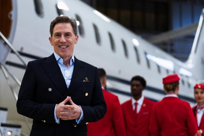 Rob Brydon ontpopte zich als de perfecte gastheer voor ‘Destination X’ in Groot-Brittannië.