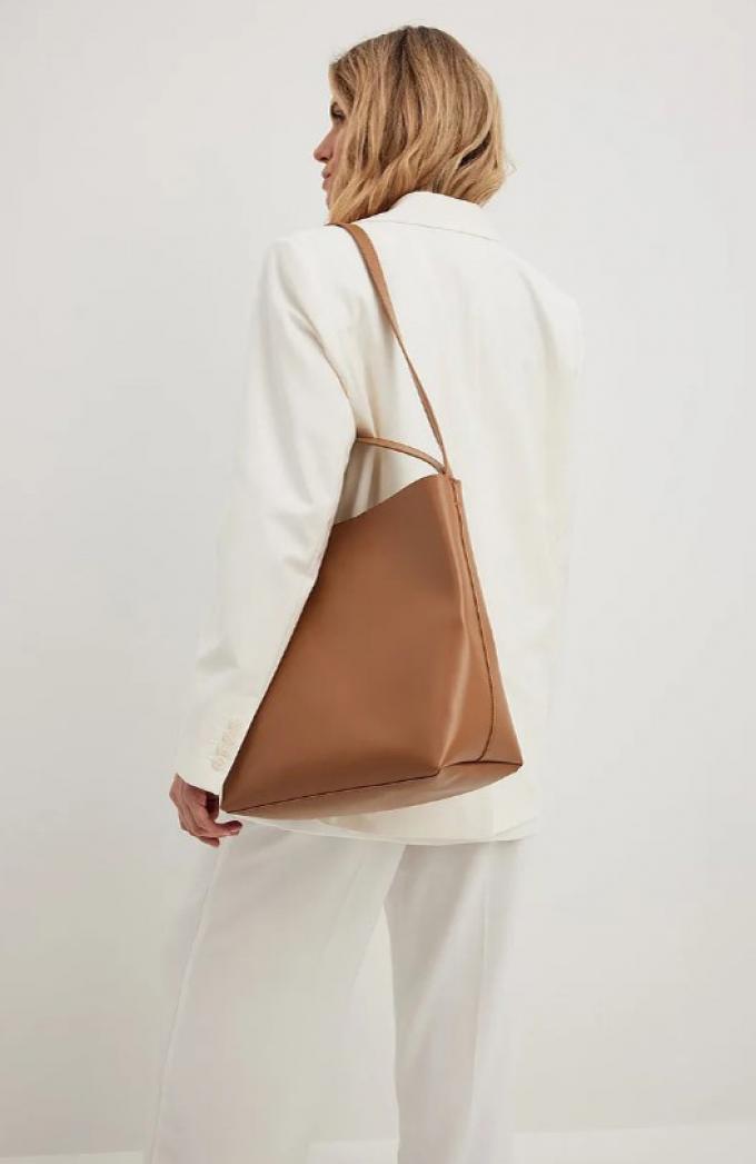 Sac seau couleur camel
