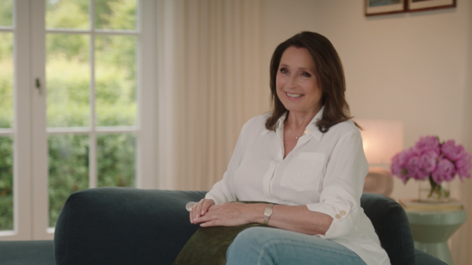 Iris, nog beter bekend als Wendy, vertelt openhartig hoe ze de prins heeft ontmoet.