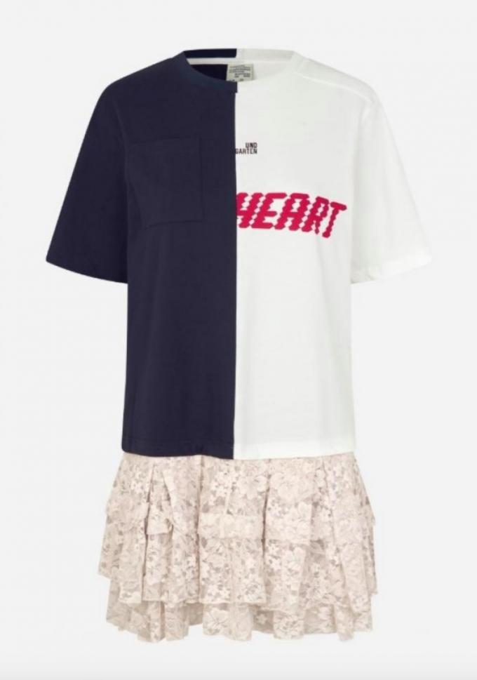Robe preppy en dentelle