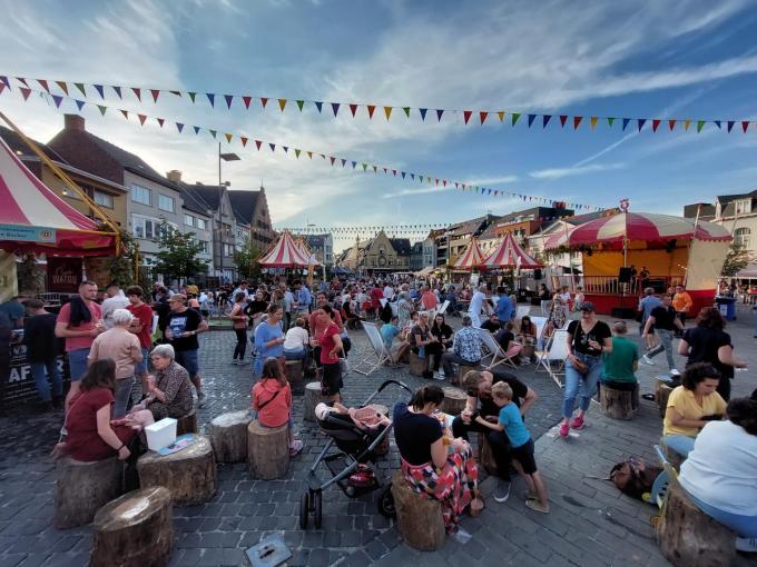 Er is een driejaarlijkse afwisseling tussen de Hoppefeesten, het Piconfestival en Lekker Westhoeks. Dit jaar is het opnieuw de beurt aan Lekker Westhoeks.