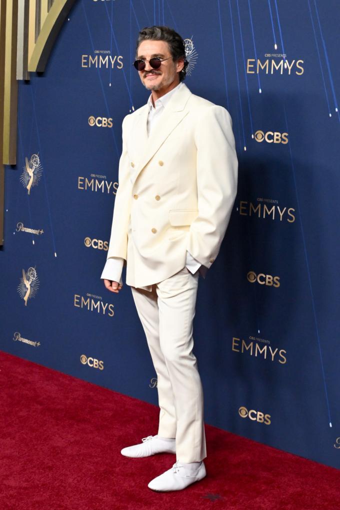Pedro Pascal (50)