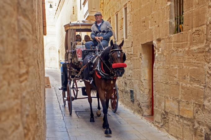 In Mdina worden we terug gekatapulteerd in de tijd. (foto Getty)