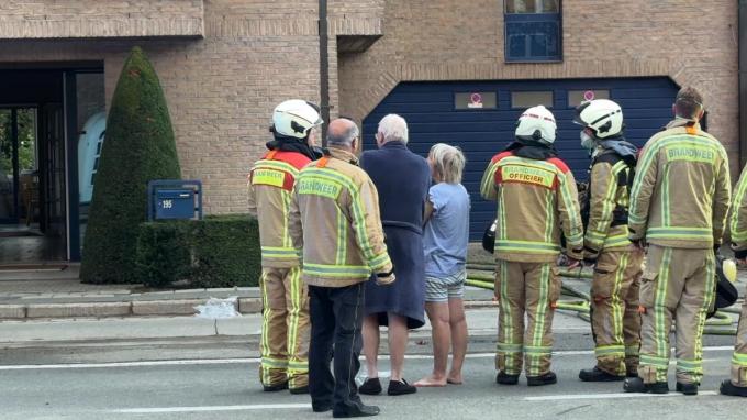 De brand ontstond in een appartementencomplex langs de Blankenbergse Steenweg. De brandweer was meteen ter plaatse.