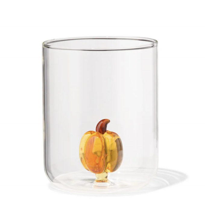 Verre avec citrouille