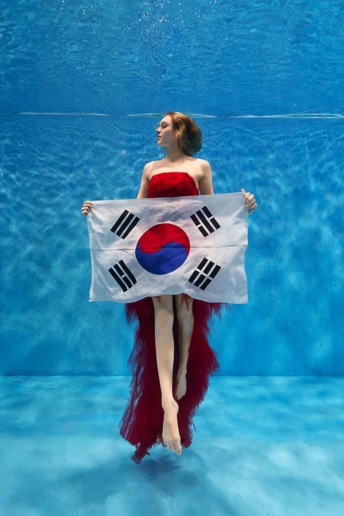 Eliane is helemaal thuis in Zuid-Korea: “Als ik met mijn mama bel, moet ik soms al eens zoeken naar het juiste woord in het Nederlands.”