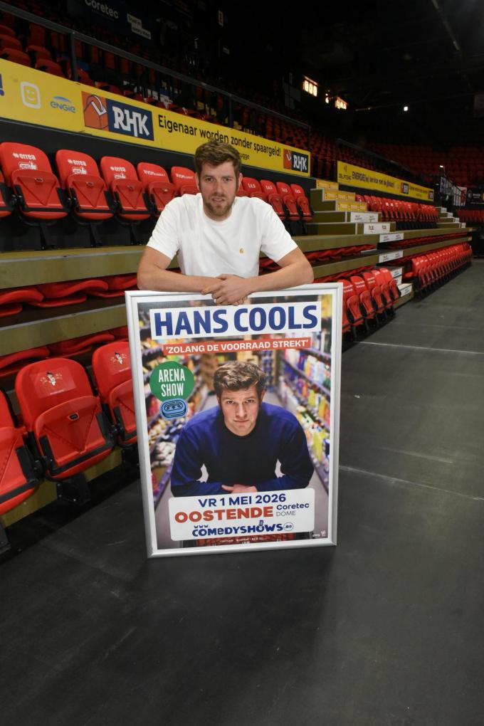 Hans Cools in de basketbalarena in Oostende.