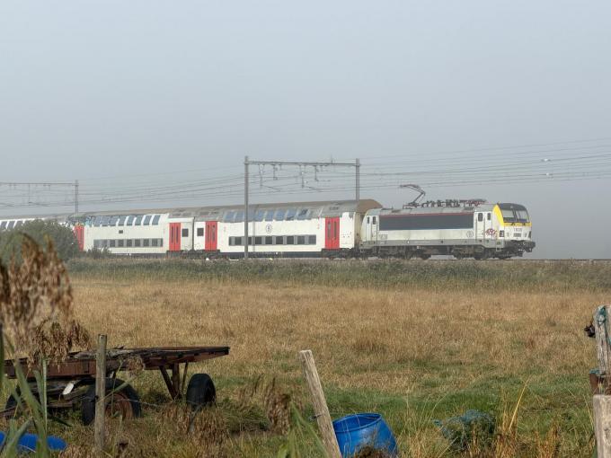 Door de dichte mist is de situatie nog onduidelijk over hoe het ongeval precies is kunnen gebeuren.