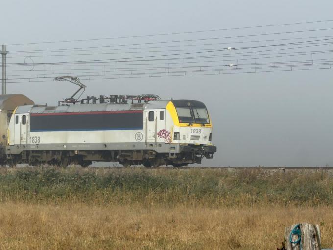 Door de dichte mist is de situatie nog onduidelijk over hoe het ongeval precies is kunnen gebeuren.