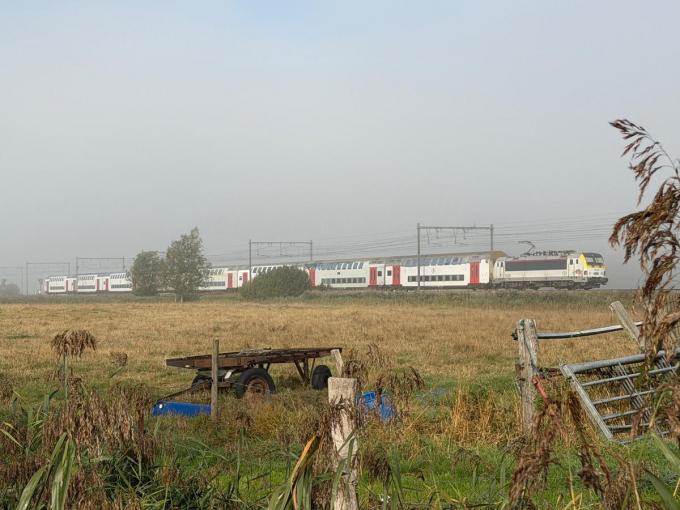 Door de dichte mist is de situatie nog onduidelijk over hoe het ongeval precies is kunnen gebeuren.
