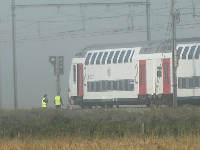 Door de dichte mist is de situatie nog onduidelijk over hoe het ongeval precies is kunnen gebeuren.