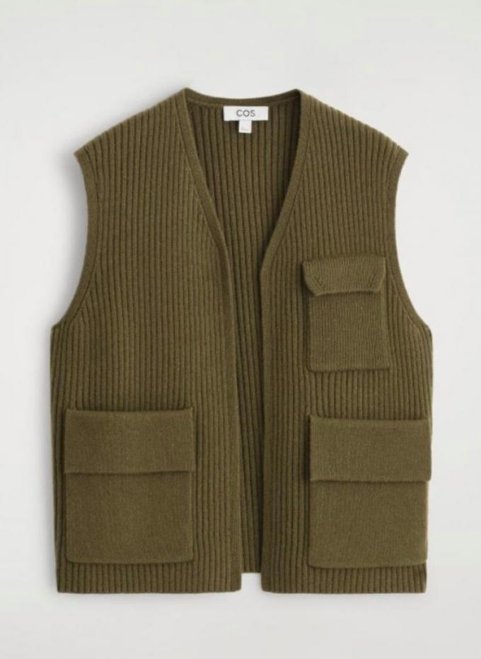 Gilet vert à côtelé à poches cargo