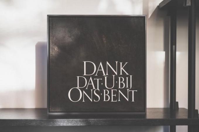 De award werd gemaakt door de Brugse Maud Bekaert.