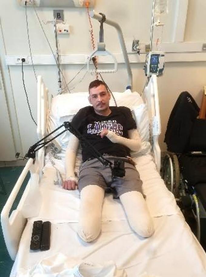 Het leven van Ian Bonduelle werd op 8 mei volledig op zijn kop gezet door een acute infectie.