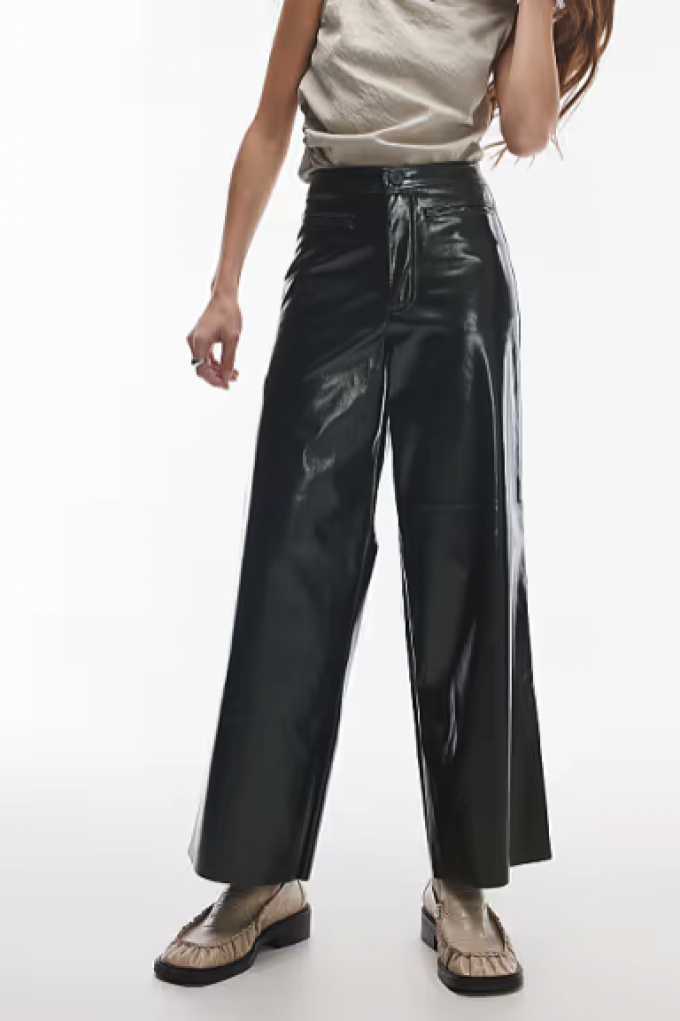 Pantalon effet vinyle kaki
